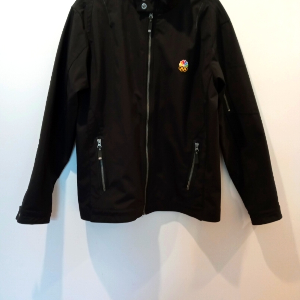 OGIO (2021 NBC Olympic Windbreaker)